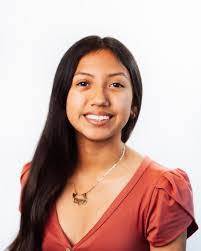 Lara Vasquez's Instagram, Twitter & Facebook