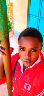 Watu mumefika Ushago ukiona mathe amekimbia nyuma ya nyumba usiwahi mfuata  😂