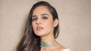 Upcoming bollywood movies 2021 release dates list, trailer cast & calendar below is the bollywood movies 2021 calendar this is an incomplete list and will be updated as the year goes by. Mayday Commando 3 Actor Angira Dhar Joins Cast Of Ajay Devgn Amitabh Bachchan Rakulpreet Singh