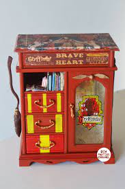 Diy Harry Potter Storage Jewellery Gryffindor Box Harry Potter Diy Harry Potter Miniatures Harry Potter Room