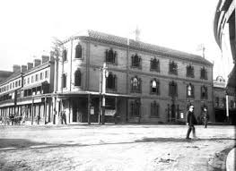 Government Savings Bank Of Nsw At The Corner Of College And Liverpool Streets Sydney In 1917 City Of Sydney Archives Liverpool Street Street Liverpool