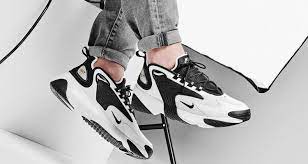 Nike Zoom 2k In Schwarz Weiss Fur Die Kommende Saison 2019 Als Trend Nike Zoom Nike Nike Fashion