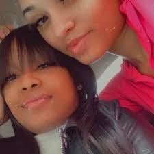 Amanda Prieto's Instagram, Twitter & Facebook