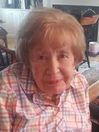 Barbara Conlin's Instagram, Twitter & Facebook