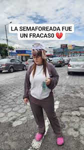 Salvando Lanitas omoì peteĩ ta'anga pyahu