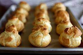 Cream Puffs How To Keep The Puff Https Www Justgetoffyourbuttandbake Com