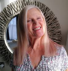 👏 Reminder: You don't have to cut your hair at a certain age. There are no  rules! Do what you want, be yourself, and have fun with it! 📹 :  @maryamremias