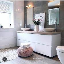 Med et senti mat badevã¦relsesskab fã¥r du et rummeligt mã¸bel med en rengã¸ringsvenlig hã¥ndvask og god afsã¦tningsplads. 31 Hus Ideas Bathroom Inspiration Bathroom Design Bathroom Interior