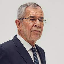 Van der bellen @vanderbellen on twitter. A Van Der Bellen Vanderbellen Twitter