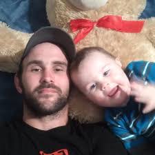 Adam Everhart's Instagram, Twitter & Facebook