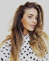 35 Most Alluring Hairstyles For Frizzy Hair Long Hair Styles Hair Styles 2016 Crimped Hair