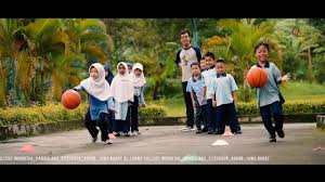 This psychology course will help you develop an understanding of human behaviour, motivation, relationships, communication and cognitive processes. Al Taqwa College Indonesia Youtube