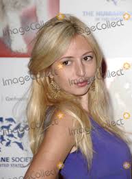 Julia Levy Pictures and Photos