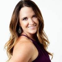 Angela Rutter's Instagram, Twitter & Facebook