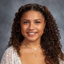 We will be at Plainville High School (9/11 & 9/12) for back to school  photos! If you are looking to pre-order your children's portraits, please  follow the steps below. :