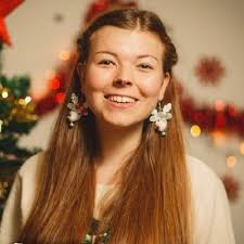 Stephanie Simpson (@steph0197)