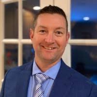 Jake Linder's Instagram, Twitter & Facebook