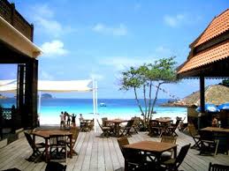 Resort Berjaya Redang Bertaraf 4 Bintang Terletak Di Kuala Terengganu Cuma Beberapa Minit Dari Pantai Berpasir Yang Indah Redang Island Island Resort Resort
