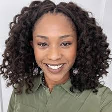 Tiara Dixon's Instagram, Twitter & Facebook