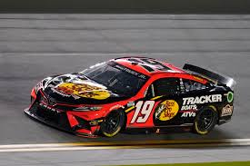 Why Watching NASCAR Feels Confusing Now — Even if You’ve Been a Fan for Years