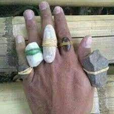 Penjelasan lengkap seputar gambar lucu gokil kocak bikin ngkak (terbaru 2019). Batu Akik Termahal Lucu Unik Dan Aneh Pinterest