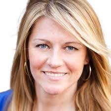 Wendy Mayes's Instagram, Twitter & Facebook