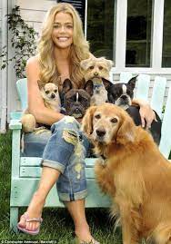 Hollywood S Finest Show Off Their Top Dogs Celebrity Dogs Pet People Famous Dogs
