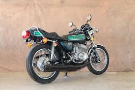 絶版車 旧車 バイク ウエマツ uematsu 400ss 東京本店 s3aカラー ショットガンチャンバー カワサキ 400ss kh400 旧車バイク 旧車 チャンバー