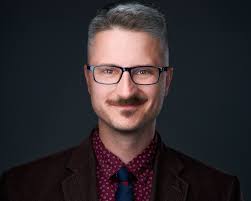 Vincent Mach's Instagram, Twitter & Facebook