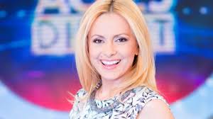 840,172 likes · 715,970 talking about this. Simona Gherghe A Fost La Un Pas De CÄƒsÄƒtoria Cu El Cine E Fostul Iubit Al Vedetei Antena 1 Impact