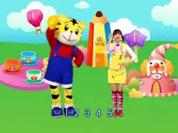 巧連智 幼幼版 唱唱跳跳 一 １２３４５數字歌 Youtube Mario Characters Family Guy Fictional Characters