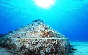 The yonaguni monument is a rock formation off the southeast coast of the japanese island of yonaguni (approximately 110 km east of taiwan), part of the ryukyu islands chain. The Pyramids Of Yonaguni Jima Japan An Underwater Pyramid Believed To Be Built Around 10 000 Bc 9gag