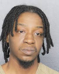 Louis, Carly David TRESPASS FAIL LEAVE PROPERTY UPON ORDER BY OWNER Bail:  $500.00 Age: 34 Height: 5'07" Weight: 150 lbs Sex: Male Race: B Location:  Main Jail Arresting Agency: AIRPORT Arrest Date: 01/29/2025