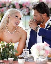 Married at first sight australia's ines basic and sam ball have both claimed their affair on the show was faked for the cameras. Elizabeth Married At First Sight Australia Where Is Elizabeth From Mafsa Now Tv Radio Showbiz Tv Express Co Uk