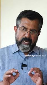 നായീന്റെ മോനേ' എന്ന പ്രയോഗം മാന്യതയുടെ അപ്പുറത്തുള്ള ഒന്നാണെങ്കിലും അത്  വിളിക്കുന്നത് മാമുക്കോയ ആണെങ്കില്‍ അതുവരെയില്ലാത്ത ഒരു അഴക് ആ ...