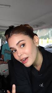 Melissa Miano's Instagram, Twitter & Facebook