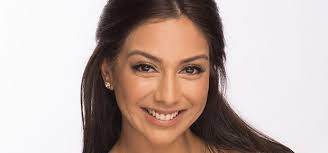 When is the first day of the bachelor? That Rose That Dress The Drama Michelle Reddy Gives Us The Bachelor Sa Scoop Channel