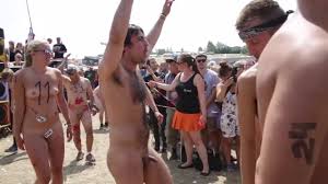 Sexy sexy: Roskilde 2014 naked run - ThisVid.com