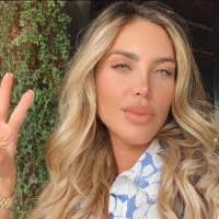 100+ "Michelle Donato" profiles