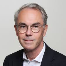 Le piano Alpange, la rencontre de la technologie, de l'artisanat et du  savoir-faire.