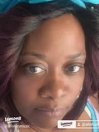 Meet Alisha: An Introverted Extrovert Mom!