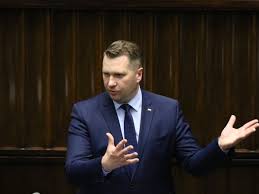 We wrześniu 2019, gdy pani katarzyna obroniła doktorat, przemysław czarnek pochwalił się na twitterze: Jak Pokochac Przemyslawa Czarnka Garsc Praktycznych Porad