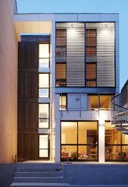 Bm Architectes Maison Tour A Clamart Insertion D Une Maison En Bois Dans Un Dent Creuse De 8 5 Metre De Large Home Outdoor Decor Home Decor