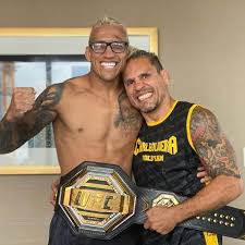 Thanks to recent advances in dental technology, it's possible for dentists to create close replicas of teeth that can be implanted into a patients mouth. Charles Do Bronx Oliveira Avaleht Facebook