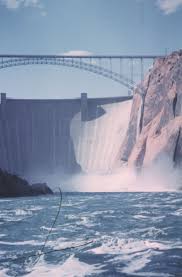 Glen Canyon dam and bridge · Glen Canyon · J. Willard Marriott Library  Exhibits