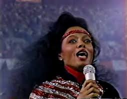 One of the best and most unforgettable moments❕ Singing the national anthem 