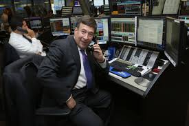 He has never disclosed any information regarding him being married, engaged, or dating. Mark Simone Net Worth Celebrity Net Worth