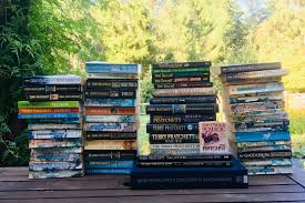 The list indicates both the independent reading level (by. 80 Book Series And Trilogies To Fall In Love With Lovereading