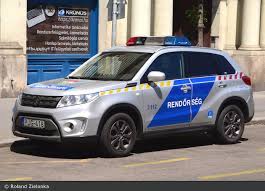 Until 2006, the police operated under the authority of the ministry of the interior. Einsatzfahrzeug Budapest Rendorseg Keszenleti Rendorseg Fustw Bos Fahrzeuge Einsatzfahrzeuge Und Wachen Weltweit
