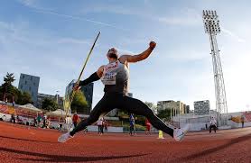Chopra qualified for the final after he threw a monstrous throw of 86.65m on thursday in the preliminary round for group a participants. Vetter S Monster Javelin Throw At European Team Championships Comes At Price